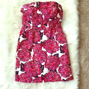 Vineyard Vines strapless hydrangea dress w/pockets